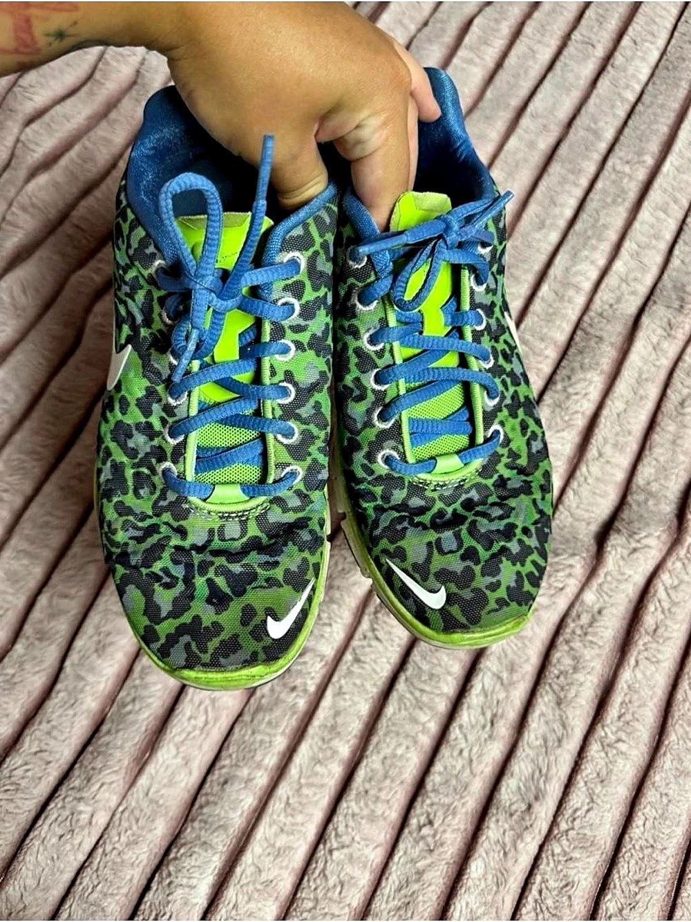 Nike Free Run Leopard Print Athletic Sneakers